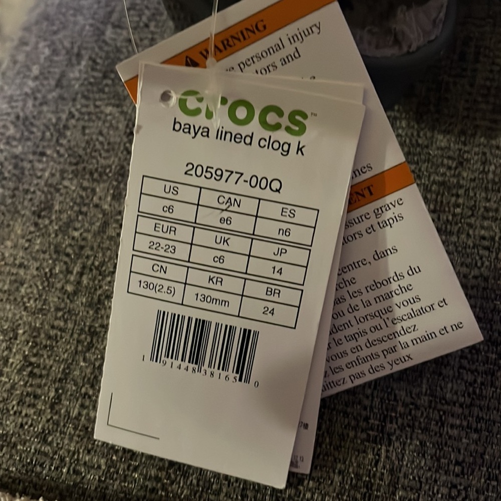 New Crocs Baya Lined Sherpa Fleece Clogs in Charcoal Size 6C - Picture 7 of 7